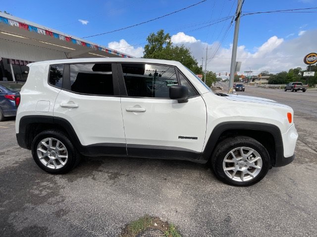 2023 Jeep Renegade Latitude - Photo 7