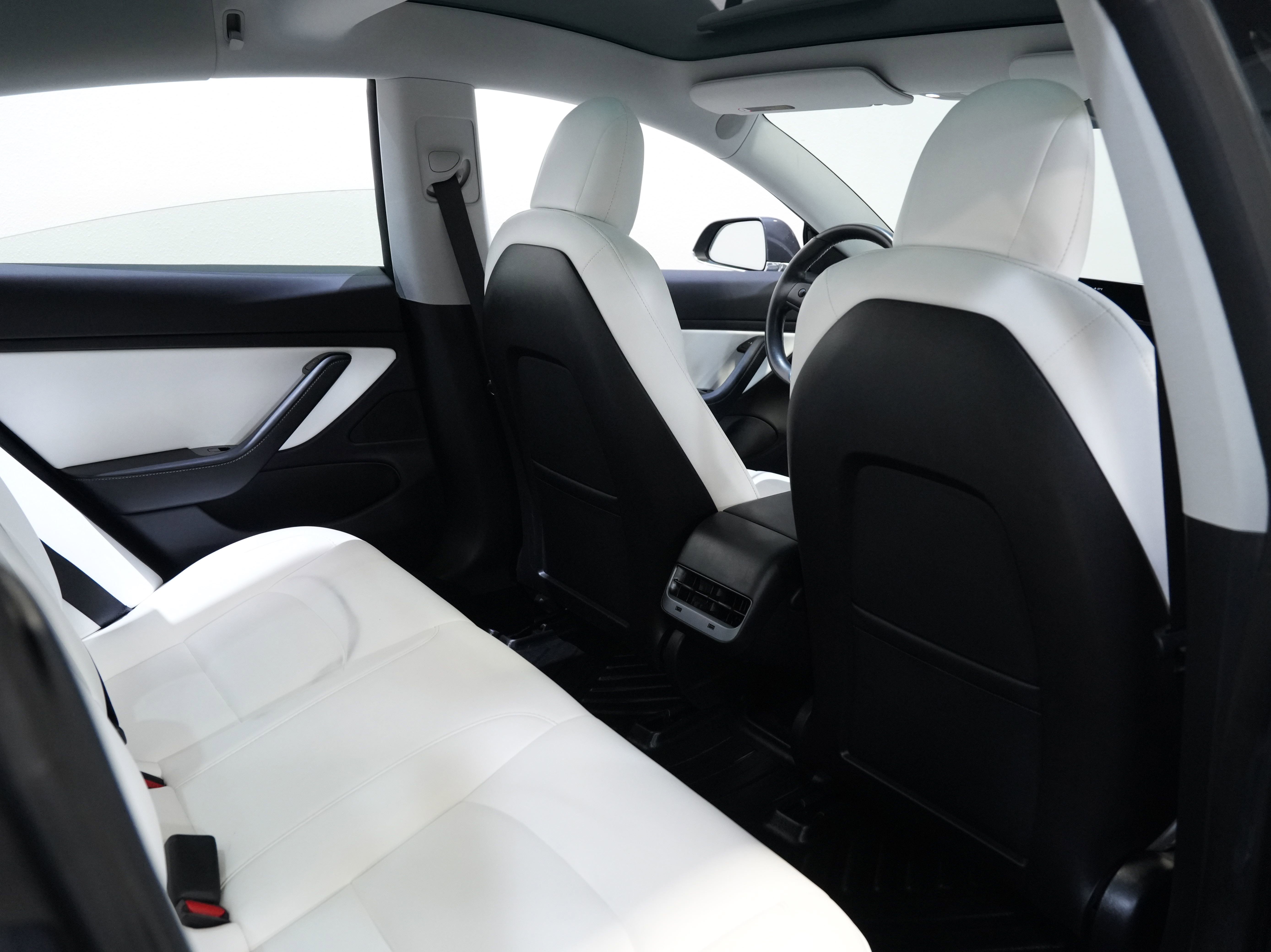 2019 Tesla Model 3 Performance