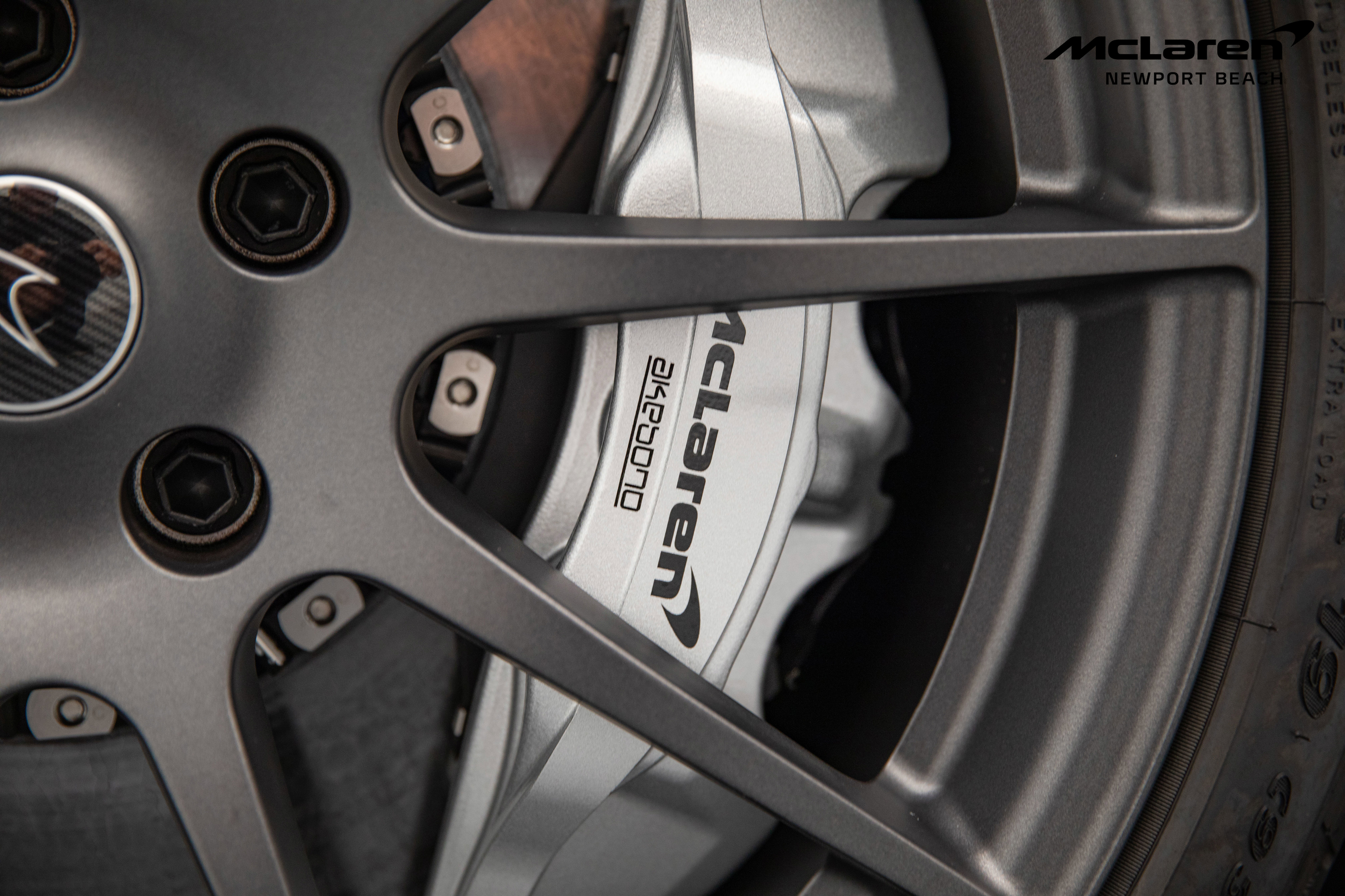 Used 2014 McLaren P1 photo 58