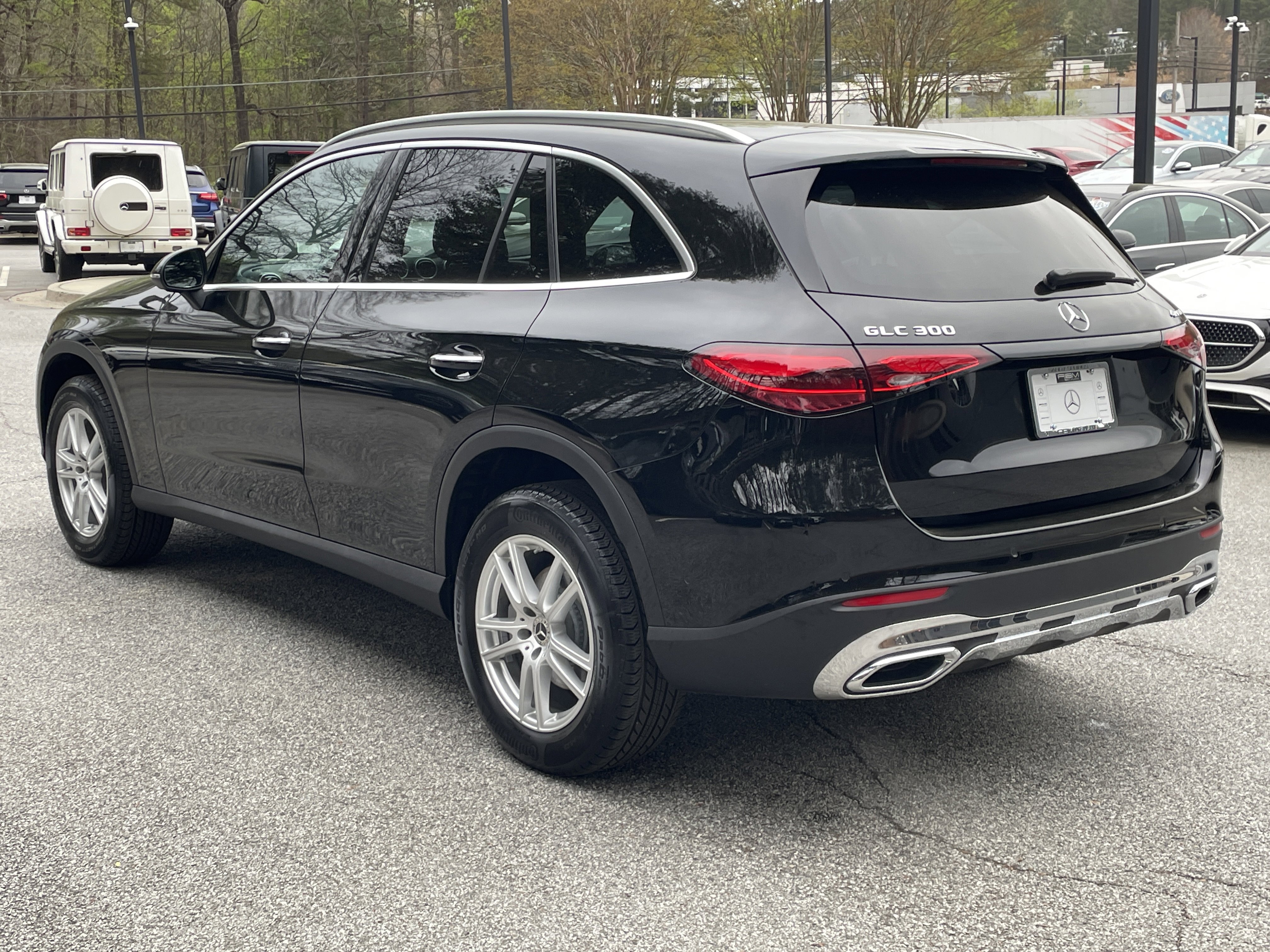 2025 Mercedes-Benz GLC 300 4MATIC