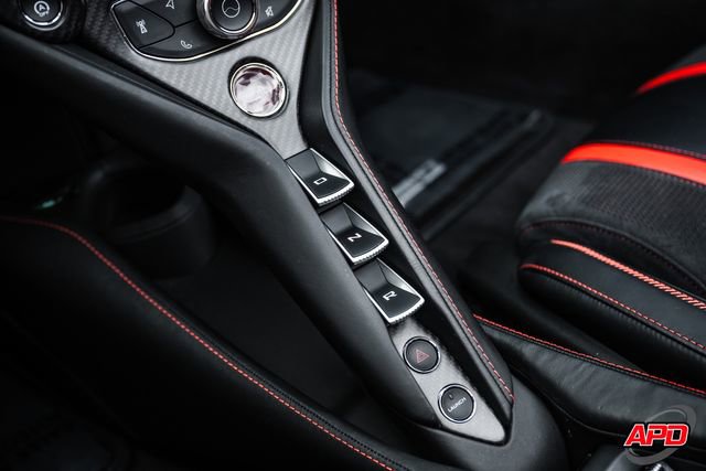 Used 2020 McLaren 720S Performance photo 14
