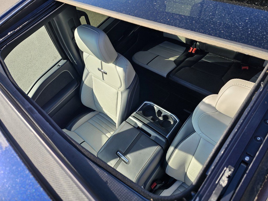 2024 Ford F150 Lightning Platinum