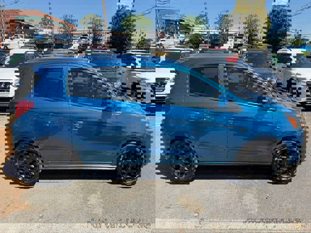 2020 Mitsubishi Mirage SE