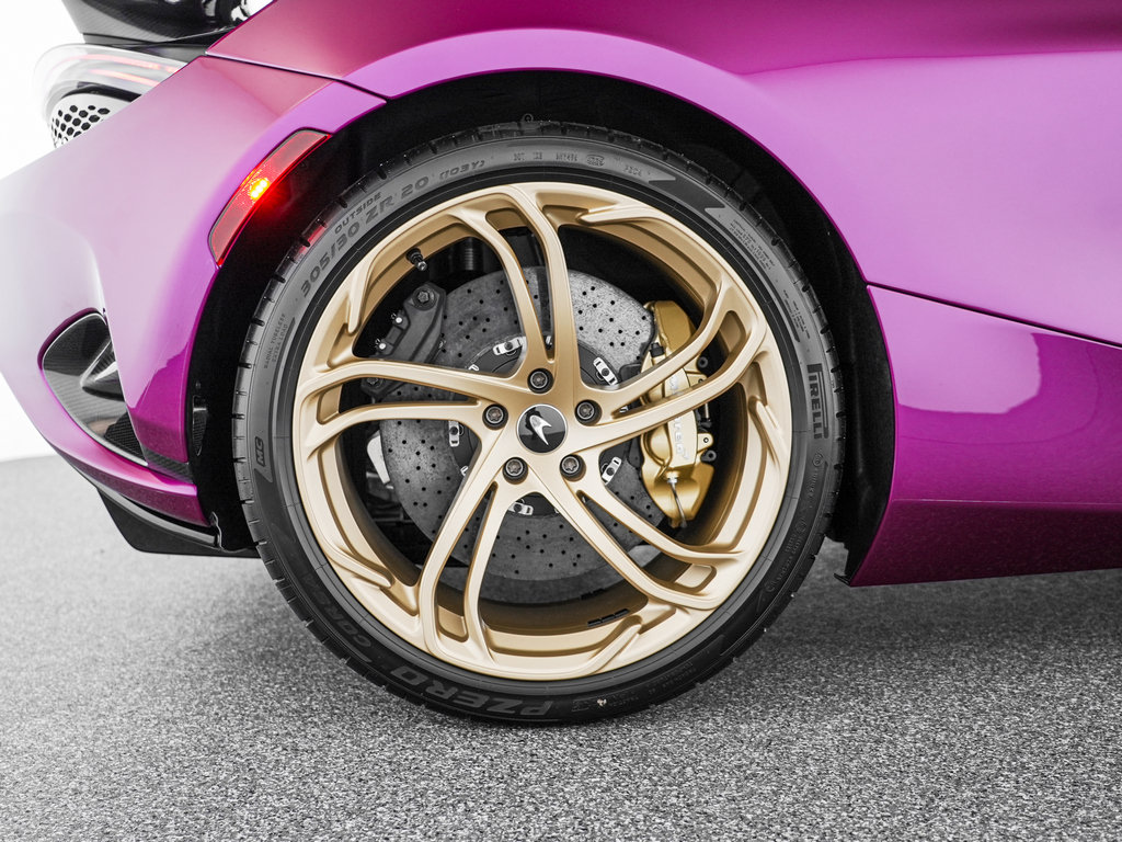 New 2027 McLaren 750S photo 32