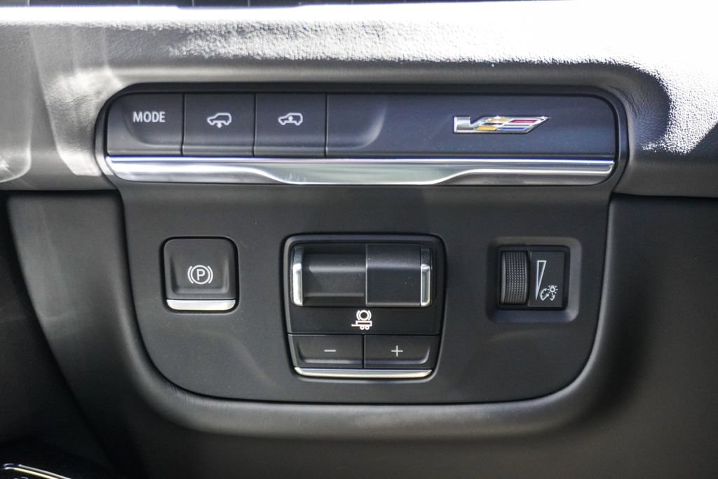 2025 Cadillac Escalade V