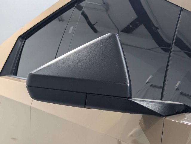 2024 Tesla Cybertruck AWD Crew Cab