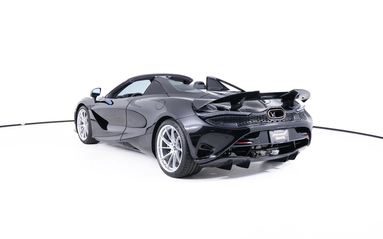 Used 2026 McLaren 750S Spider 4