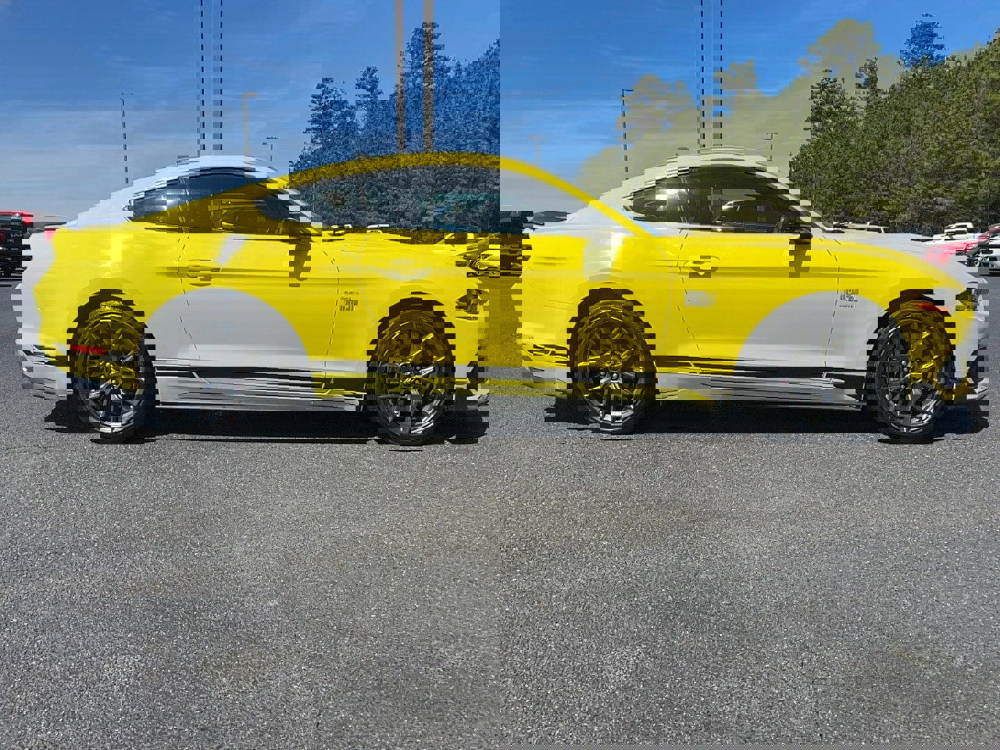 2021 Ford Mustang Mach 1