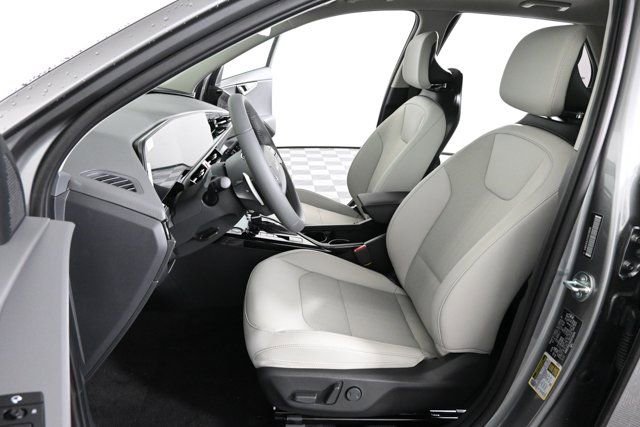 2025 Kia Niro EX Touring