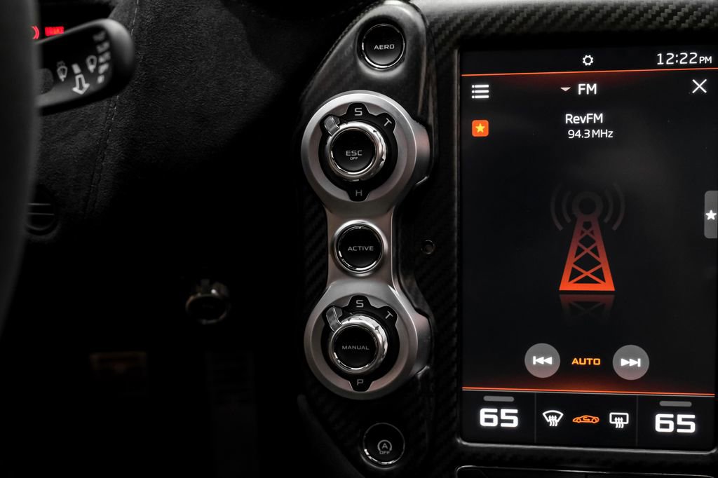 Used 2020 McLaren 720S Performance photo 24