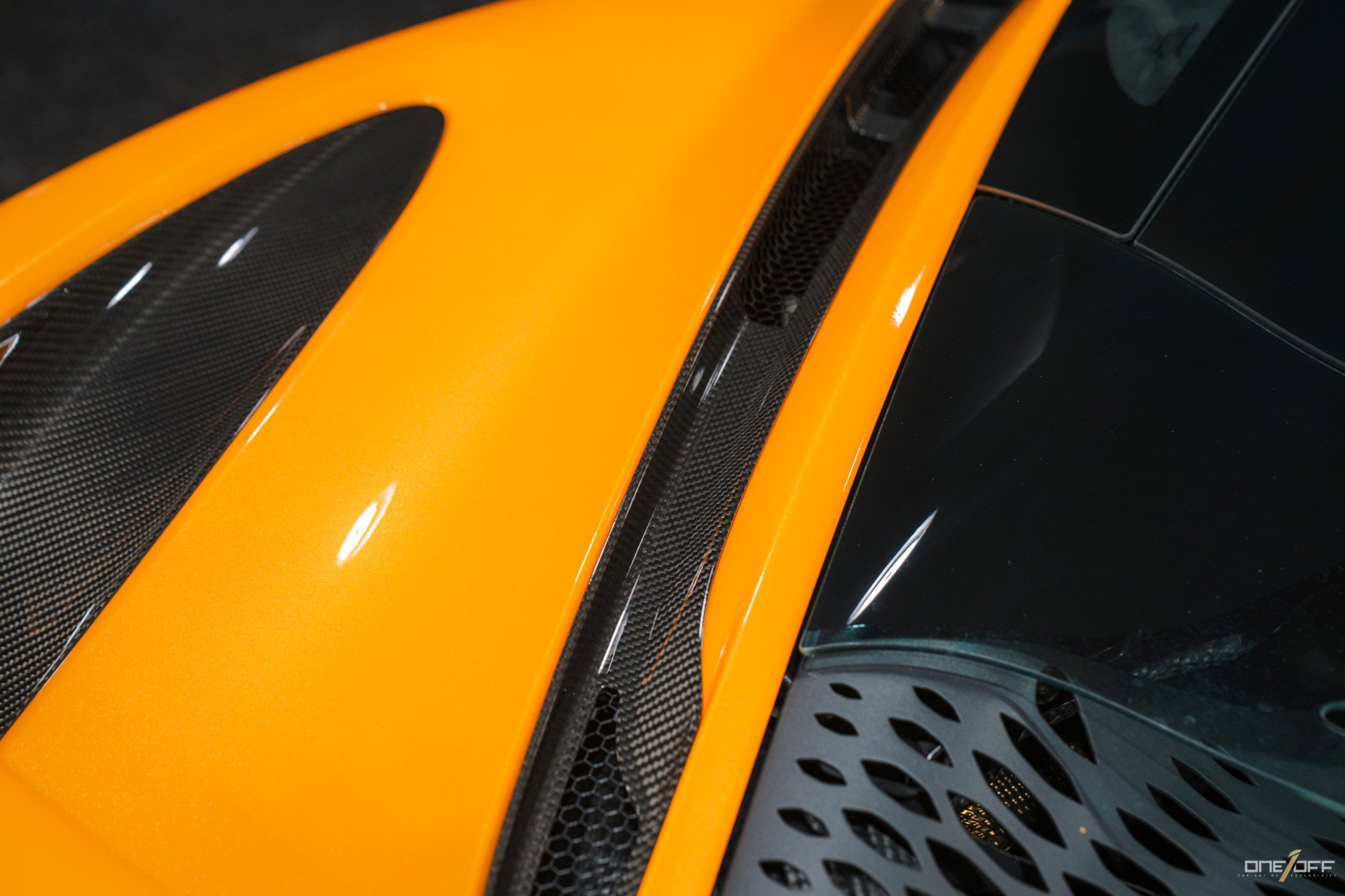 Used 2021 McLaren 765LT photo 16