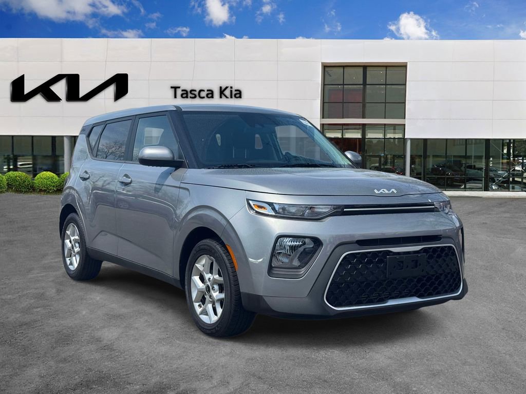 Used 2022 Kia Soul LX w/ Technology Package