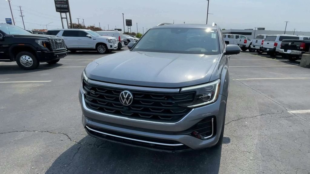 2024 Volkswagen Atlas SEL Premium R-Line