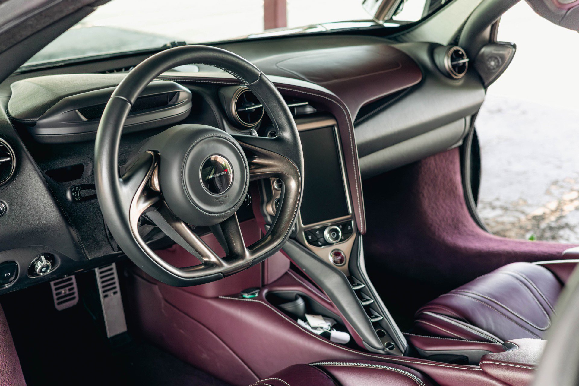 Used 2018 McLaren 720S Performance photo 87