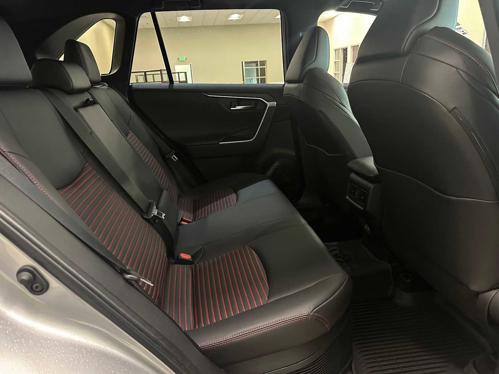 2025 Toyota RAV4 XSE