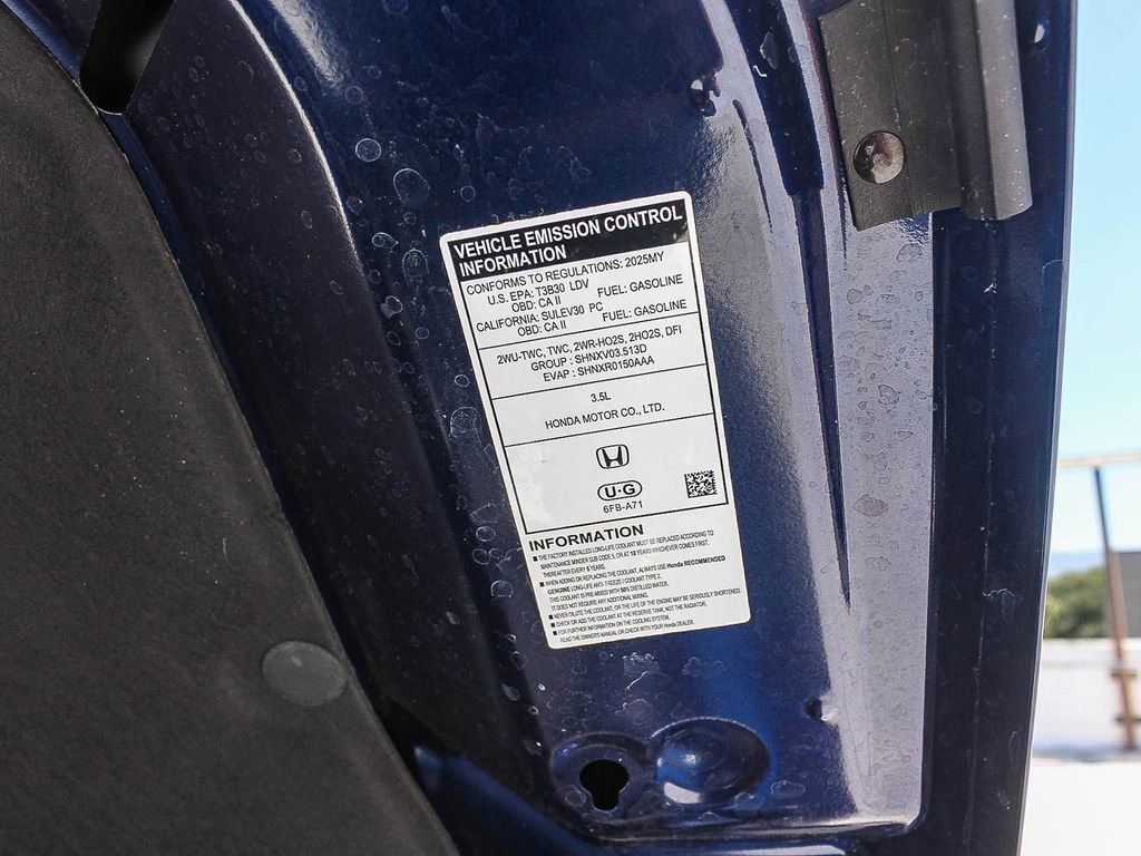 2025 Honda Pilot Sport