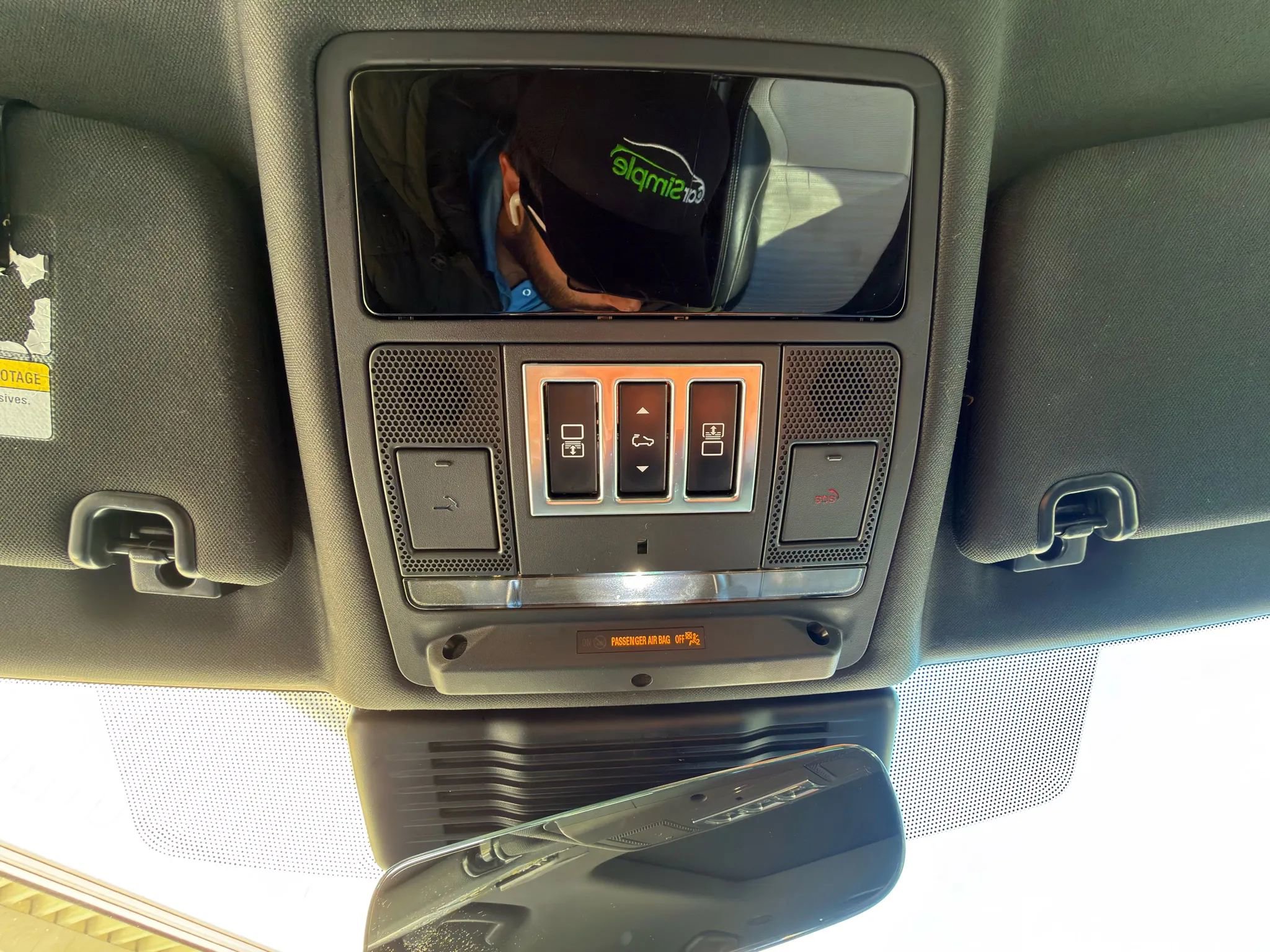 2023 Land Rover Discovery Metropolitan Edition