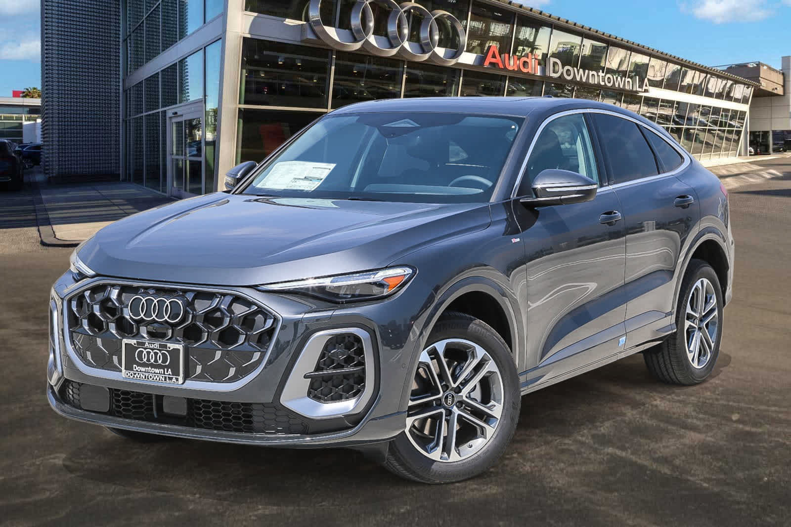 Used 2025 Audi Q5 Premium Plus w/ Premium Plus