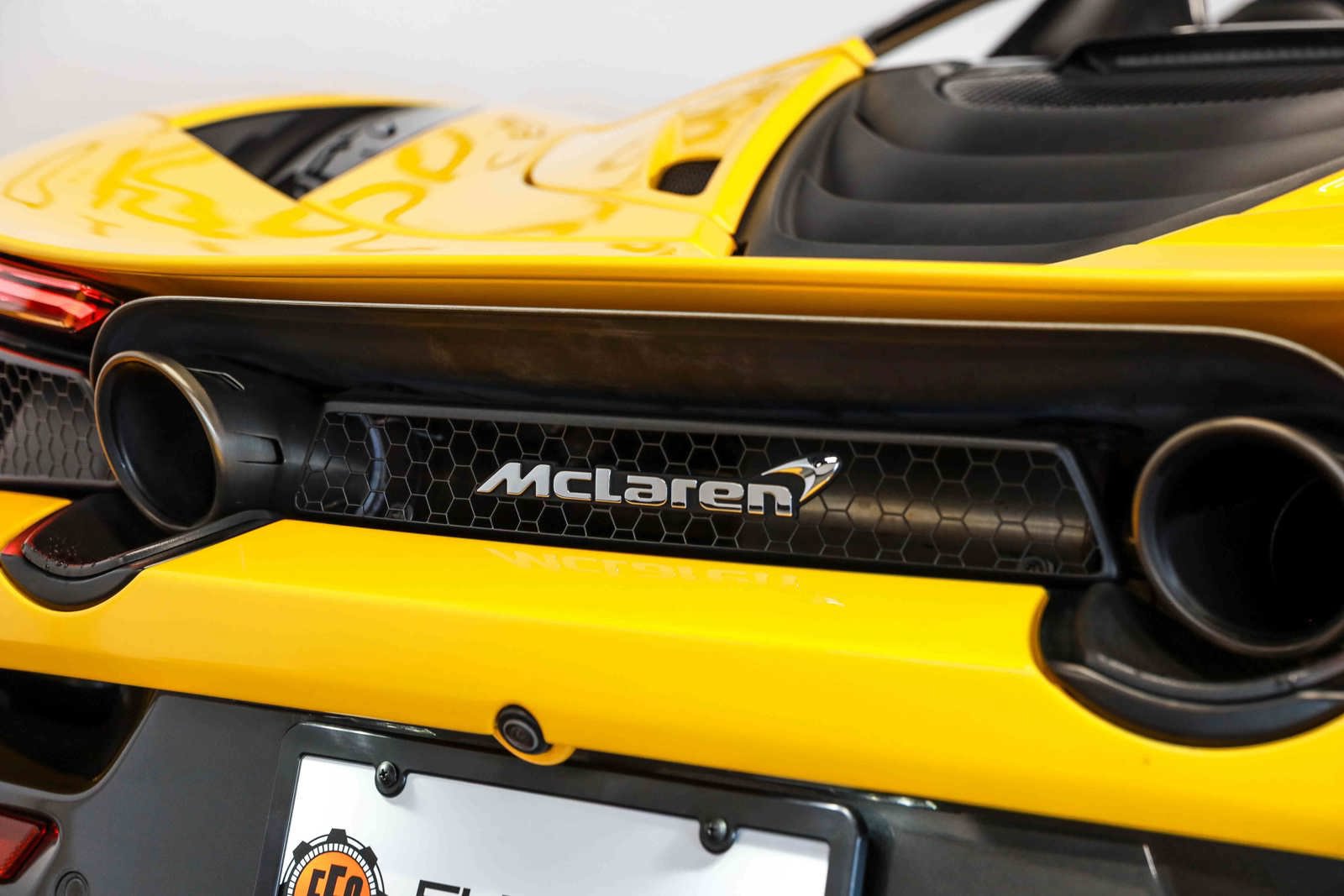 Used 2022 McLaren 720S Performance photo 29