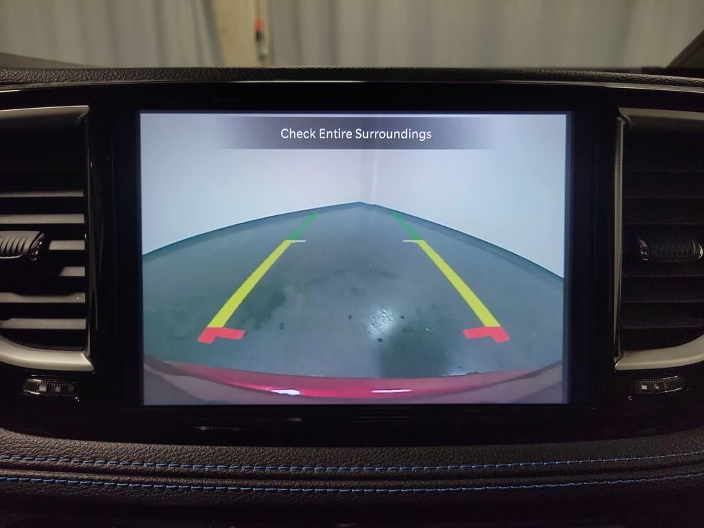 2021 Chrysler Pacifica Touring-L