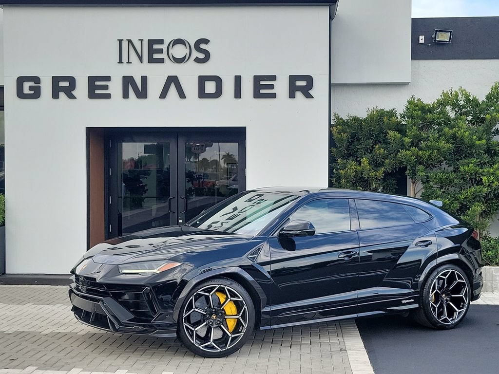Used 2023 Lamborghini Urus Performante