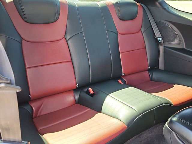 2014 Hyundai Genesis 2.0T