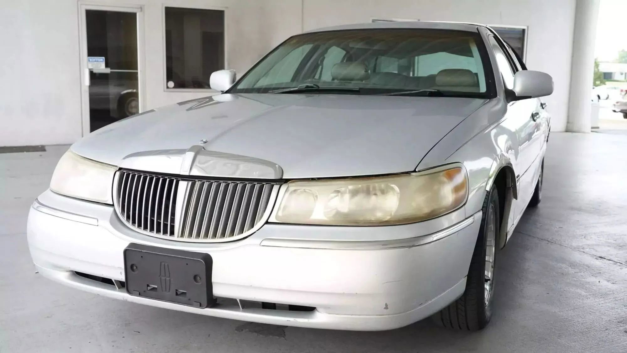 1998 Lincoln Town Car Executive