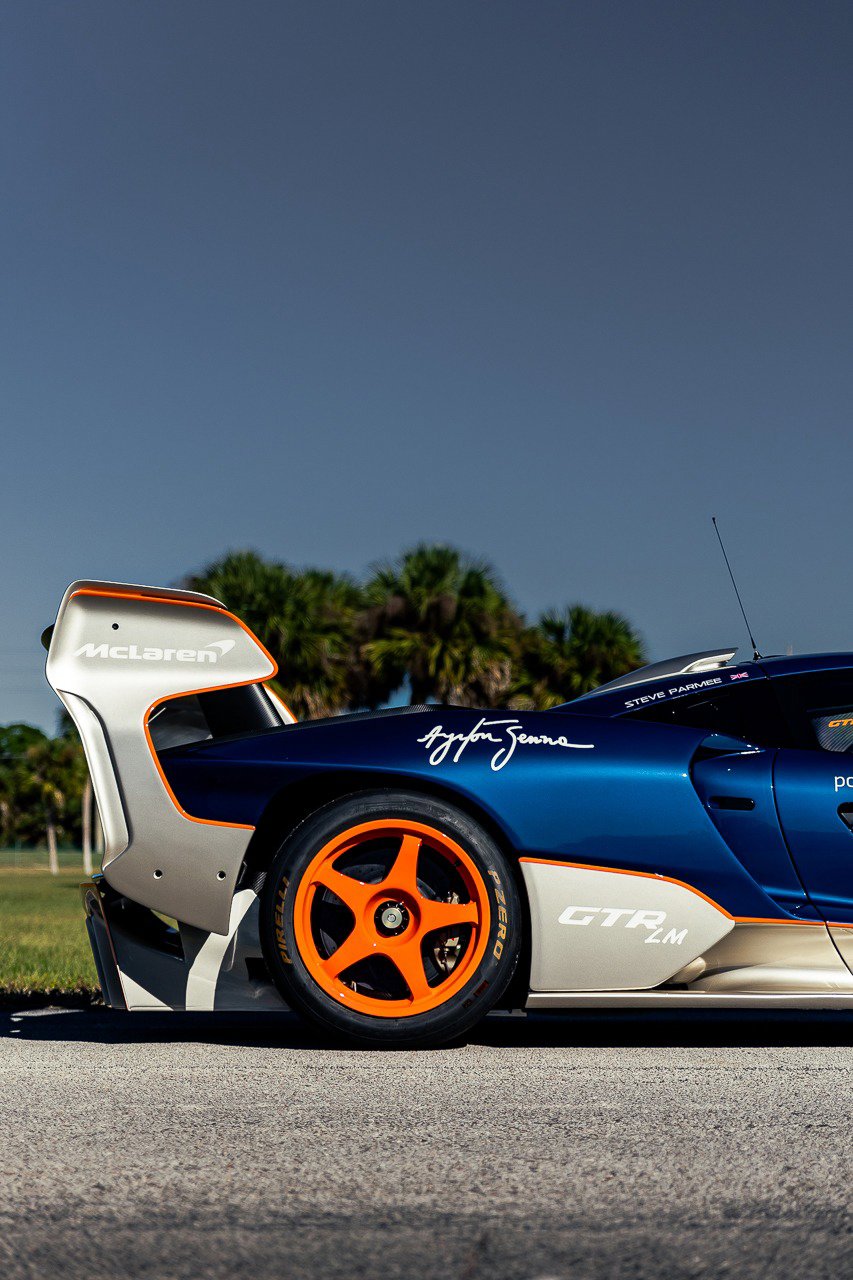 Used 2020 McLaren Senna photo 15