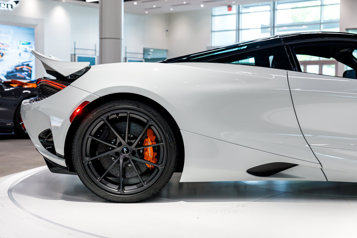 Used 2027 McLaren 750S photo 56