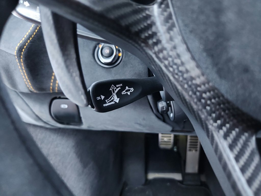 Used 2019 McLaren 600LT photo 34