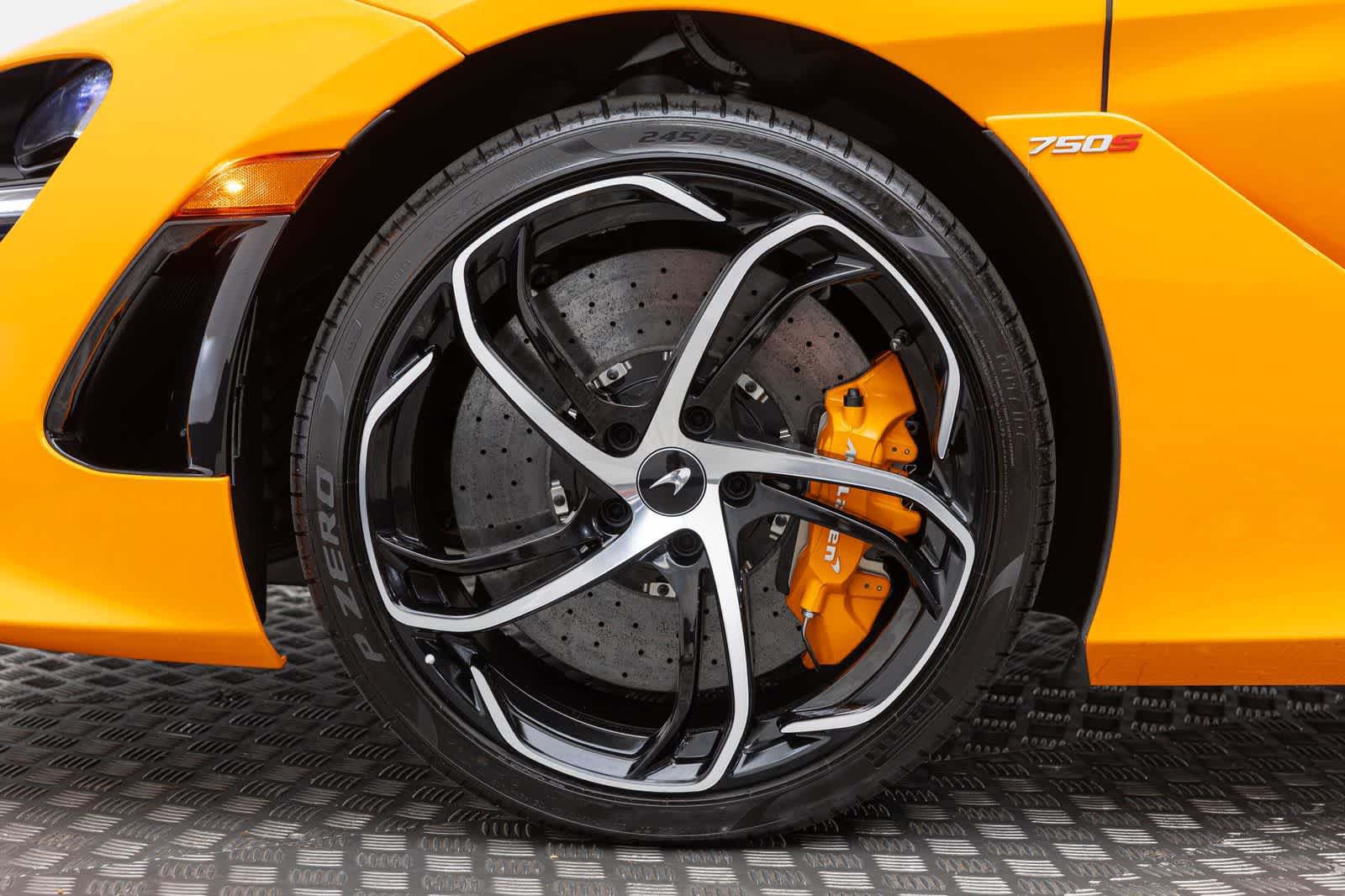 New 2027 McLaren 750S Spider photo 8