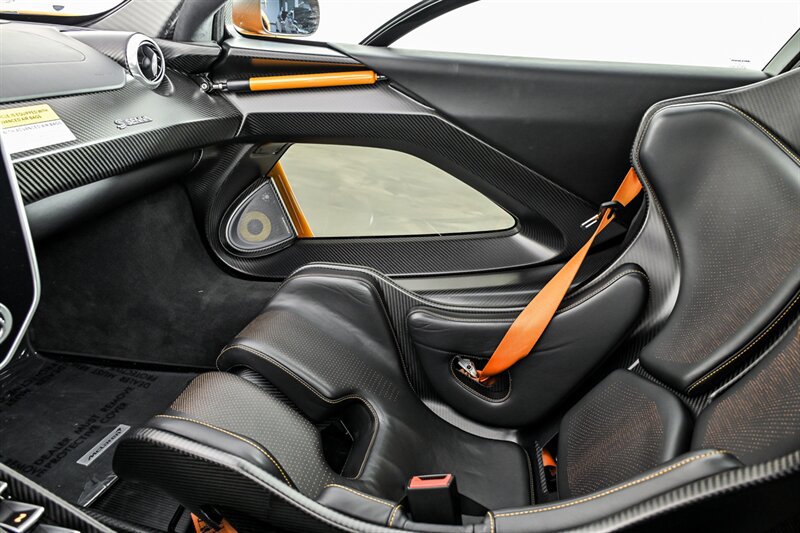 Used 2019 McLaren Senna photo 43