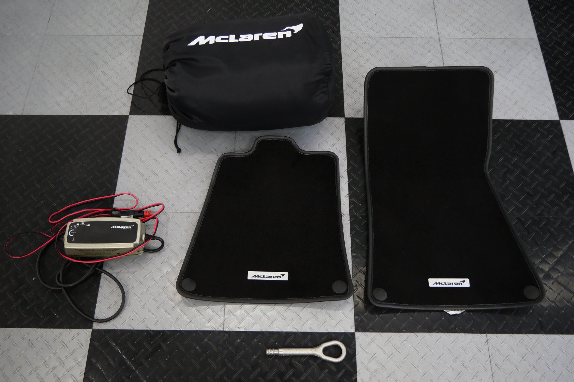 Used 2022 McLaren 720S Performance photo 37