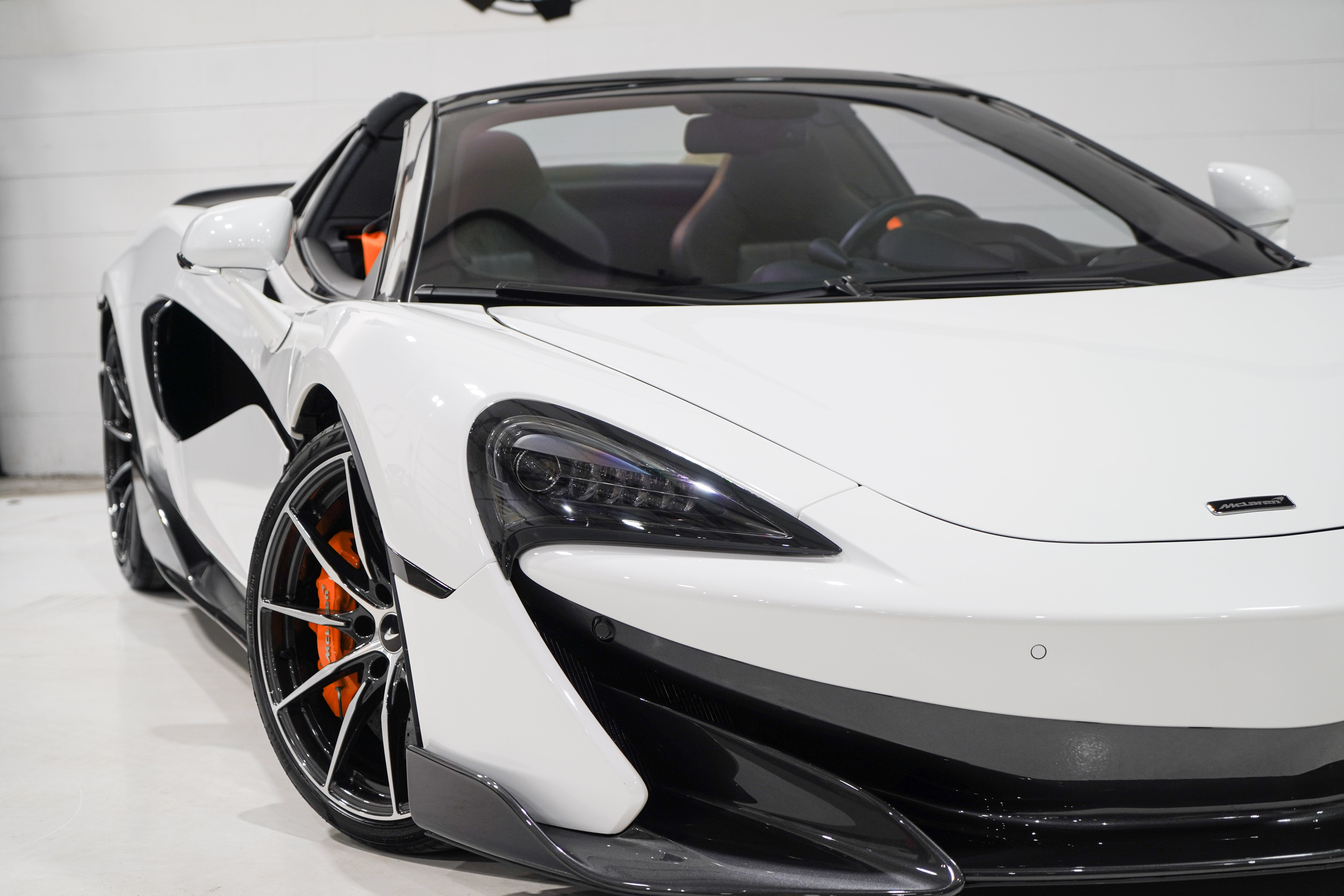 Used 2020 McLaren 600LT Spider photo 28