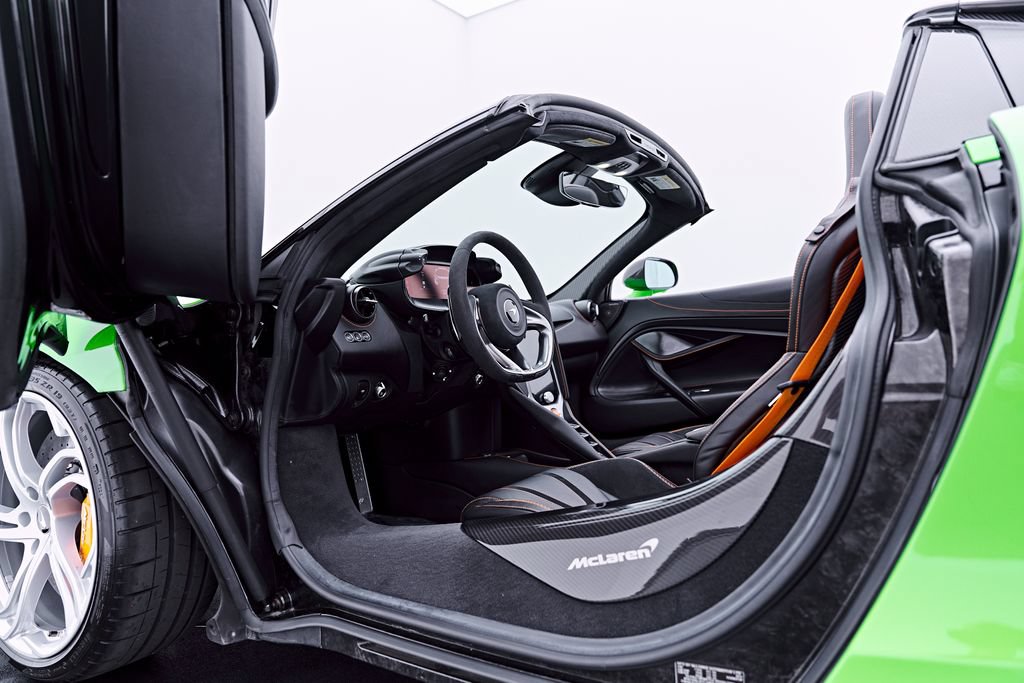 Used 2025 McLaren 750S Spider photo 59