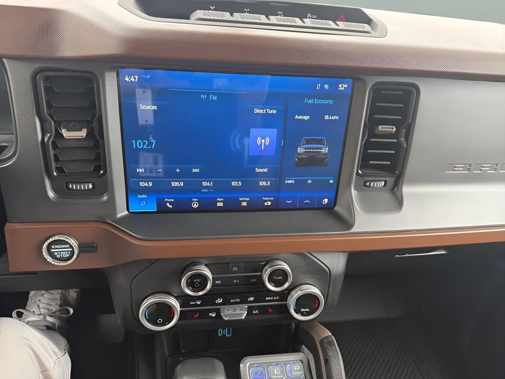 2024 Ford Bronco Outer Banks