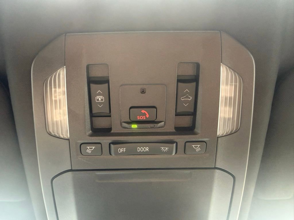 2025 Toyota Highlander Platinum