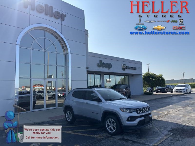 Used 2024 Jeep Compass Latitude
