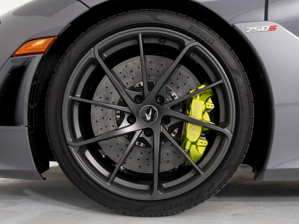 Used 2024 McLaren 750S Spider photo 10