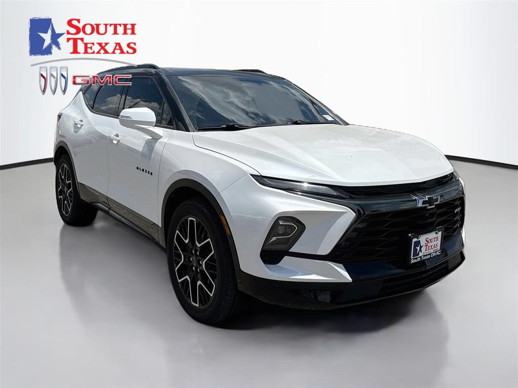 Used 2023 Chevrolet Blazer RS w/ Driver Confidence II Package