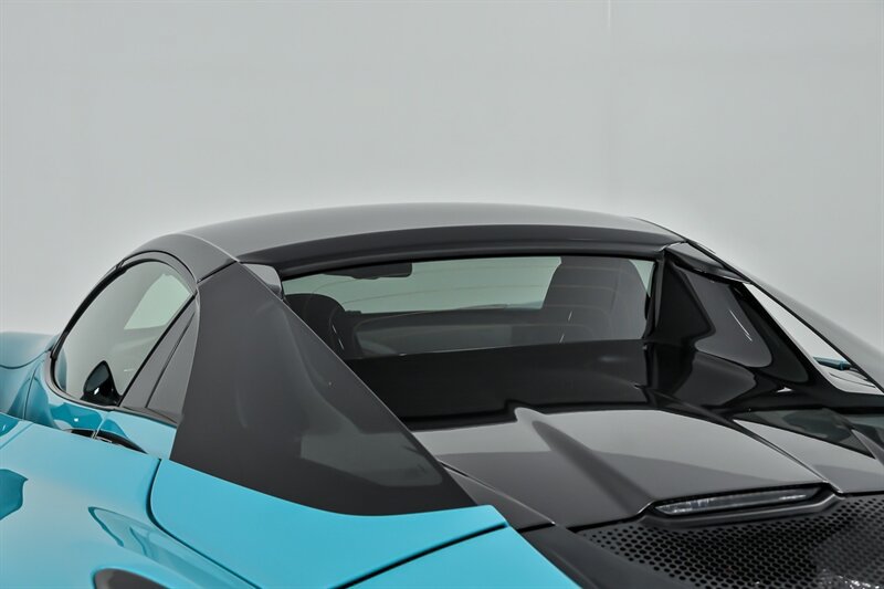 Used 2022 McLaren 720S Performance photo 40