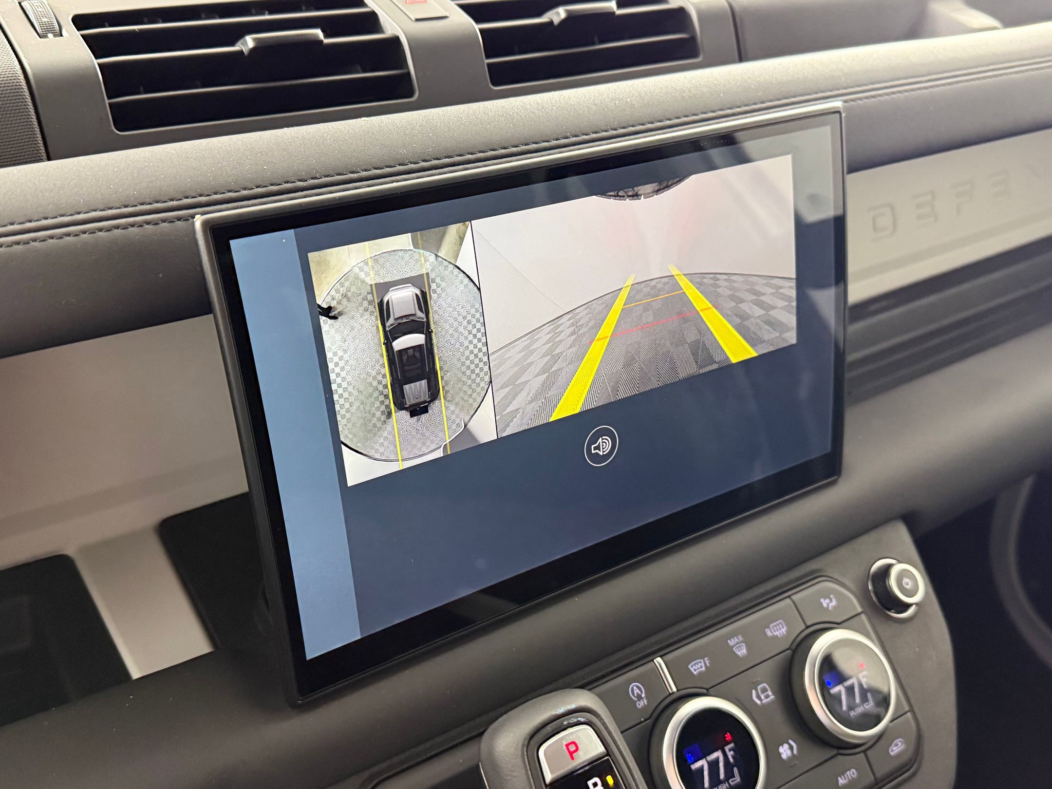 2025 Land Rover Defender 110 S