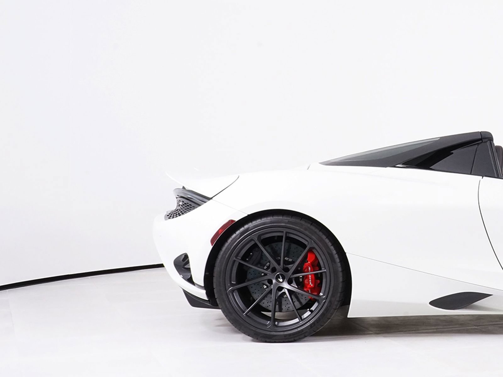 Used 2024 McLaren 750S Spider photo 13