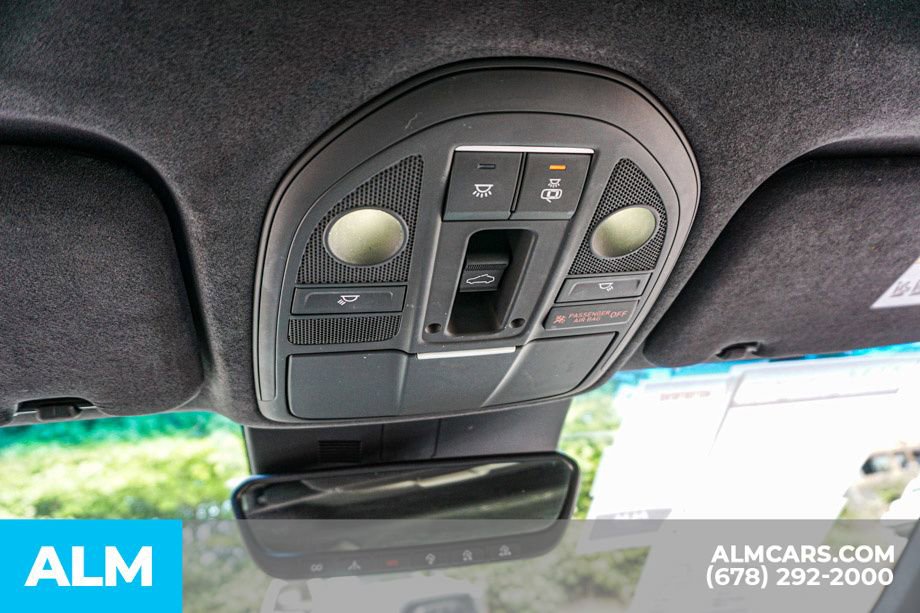 2023 Genesis G70 3.3T