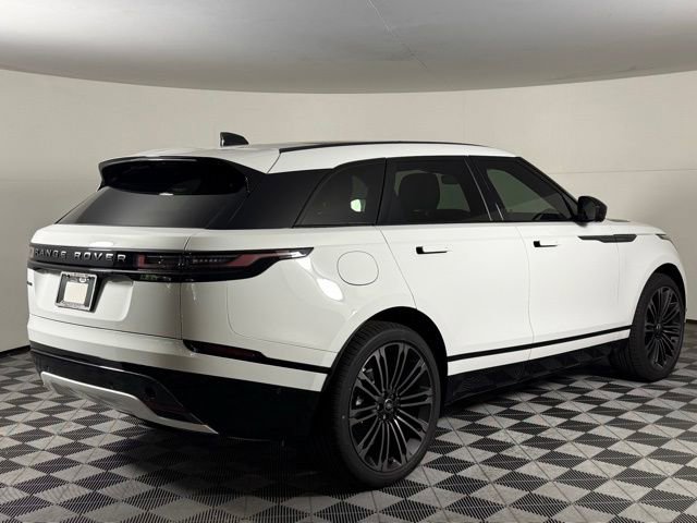 2026 Land Rover Range Rover Velar Dynamic SE