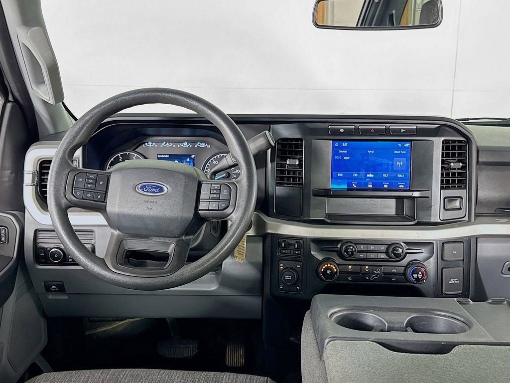 2023 Ford F350 XLT