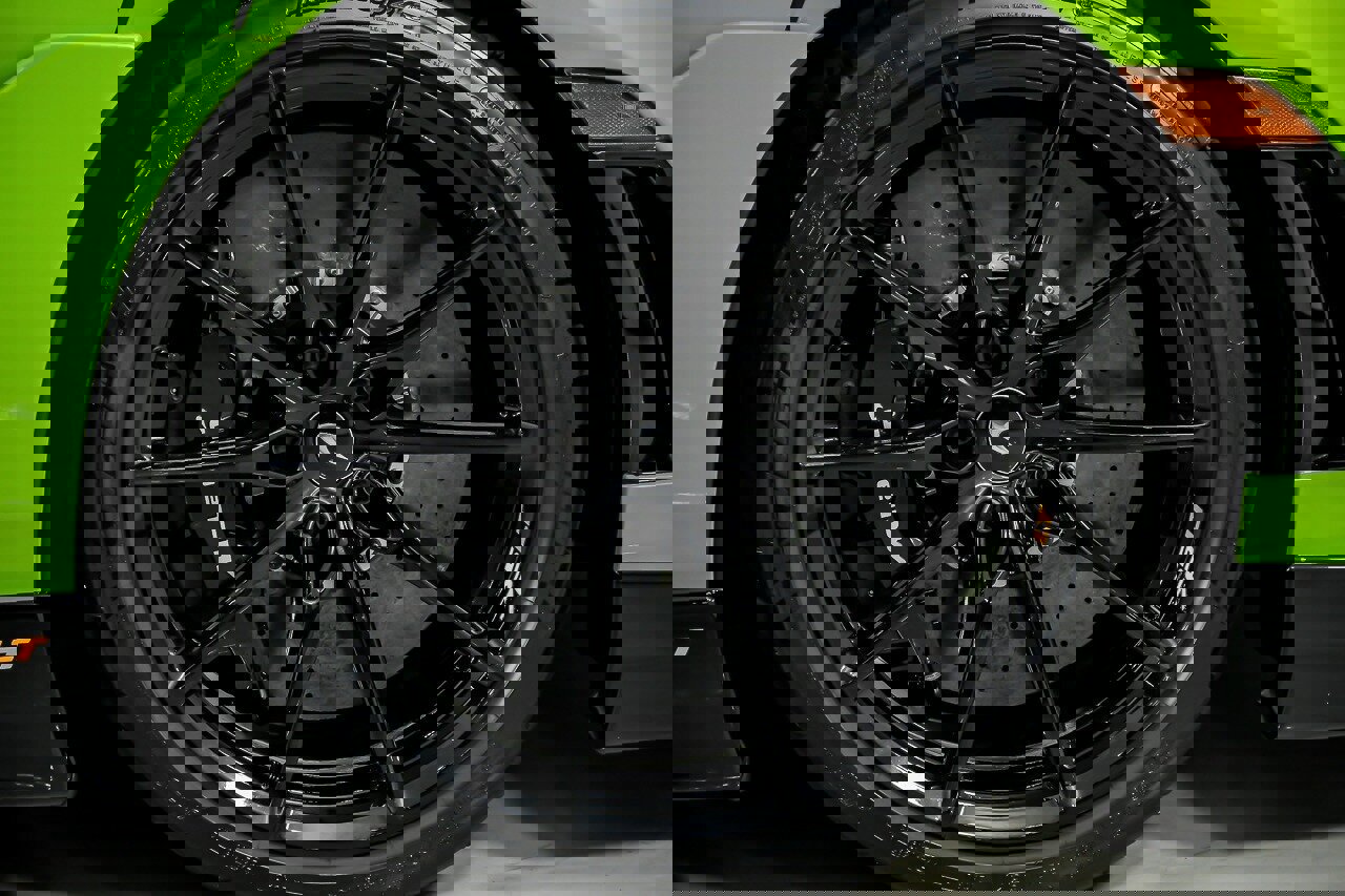 Used 2021 McLaren 765LT photo 16