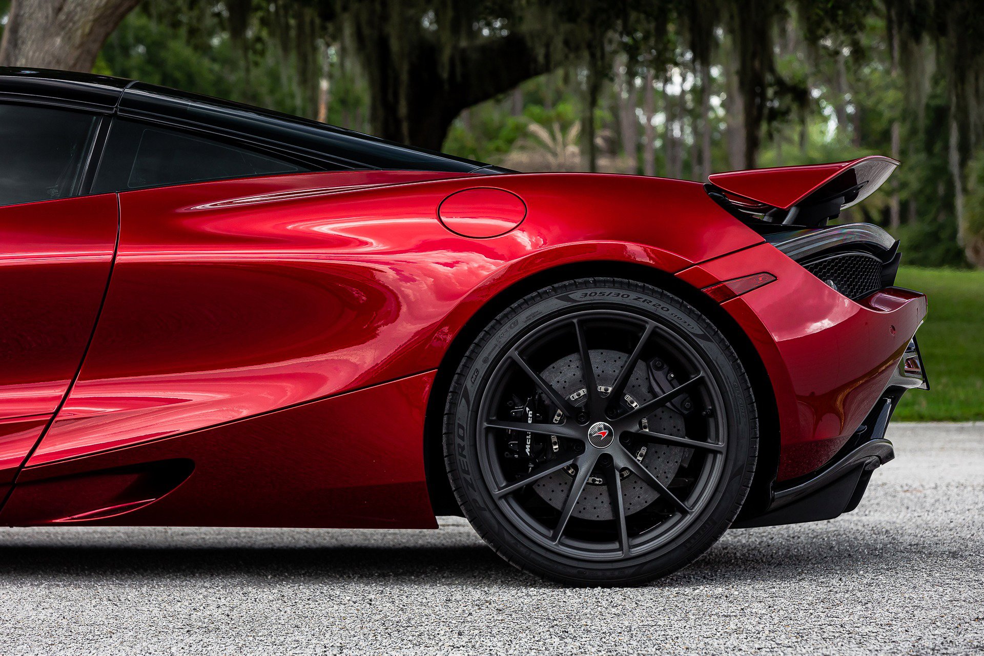 Used 2018 McLaren 720S Luxury photo 30
