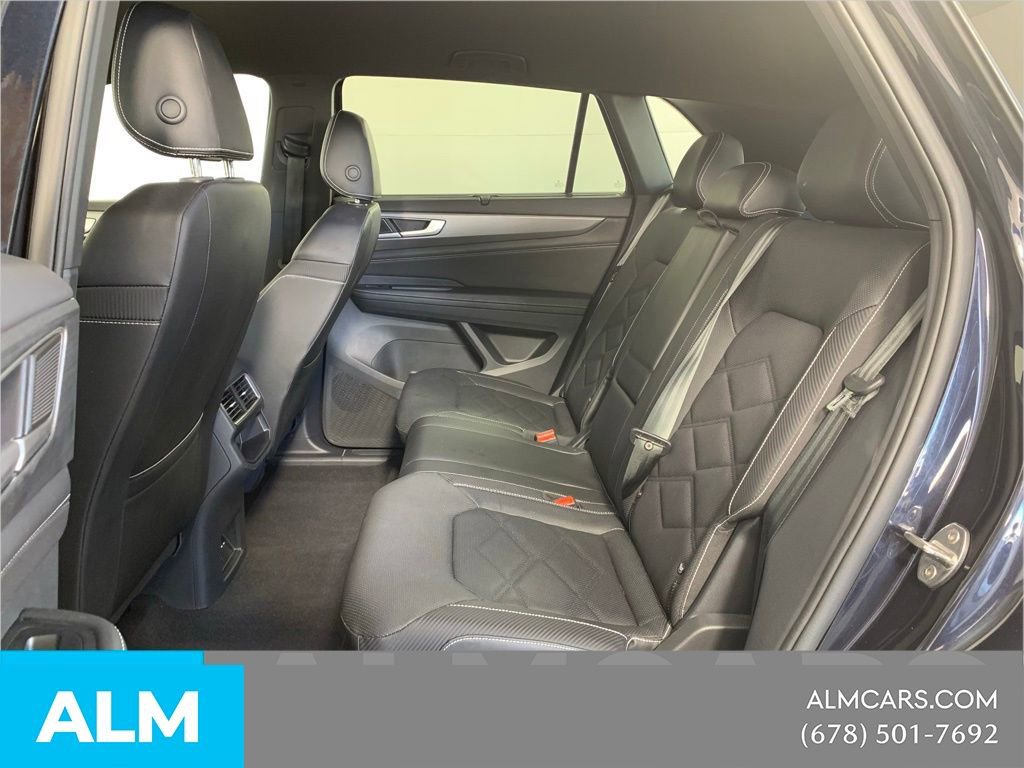 2025 Volkswagen Atlas Cross Sport SE