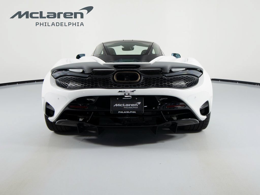 Used 2025 McLaren 750S photo 6
